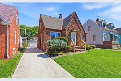 15705 Throckley Avenue, Loveland, OH 44128 - Photo 2