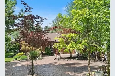 1815 Grantwood Drive, Parma, OH 44134 - Photo 22