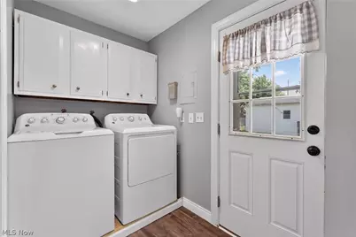 7570 Pinehurst Drive, Mentor on the Lake, OH 44060 - Photo 20