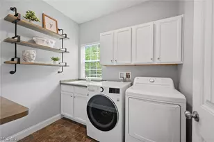 12067 Summerwood Dr, Concord Twp, OH 44077 - Photo 16