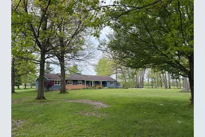 11449 Island Creek Drive, Beloit, OH 44609 - Photo 2