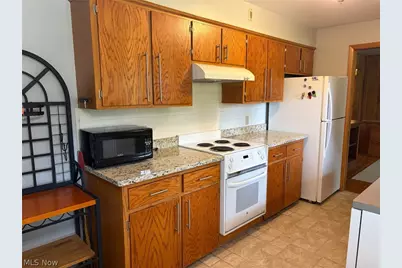 11449 Island Creek Drive, Beloit, OH 44609 - Photo 16