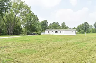 2780 Columbiana Rd, New Springfield, OH 44443 - Photo 6