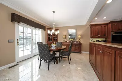 4966 Abbey Church Avenue NW, Canton, OH 44718 - Photo 8