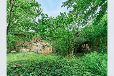 3856 Moonglo Street NW, Uniontown, OH 44685 - Photo 24