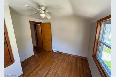 3774 Princeton Boulevard, South Euclid, OH 44121 - Photo 14