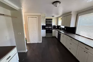 3774 Princeton Blvd, South Euclid, OH 44121 - Photo 2
