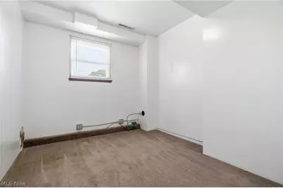 8572 Greenmeadow Avenue NW, Canal Fulton, OH 44614 - Photo 8