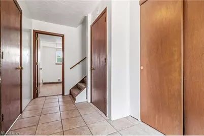 8572 Greenmeadow Avenue NW, Canal Fulton, OH 44614 - Photo 6