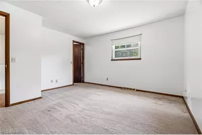8572 Greenmeadow Avenue NW, Canal Fulton, OH 44614 - Photo 16