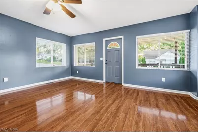 2213 10th Street, Cuyahoga Falls, OH 44221 - Photo 6
