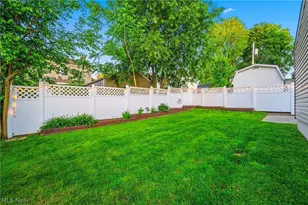 2213 10th St, Cuyahoga Falls, OH 44221 - Photo 30