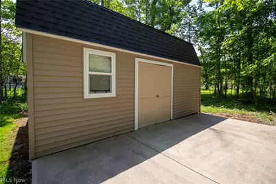 7308 Raccoon Hill Drive, Kirtland, OH 44094 - Photo 30