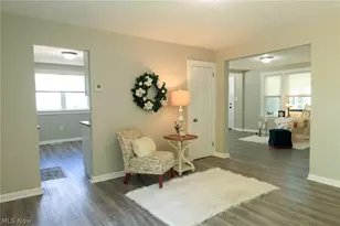 427 South St, Fairport Harbor, OH 44077 - Photo 6