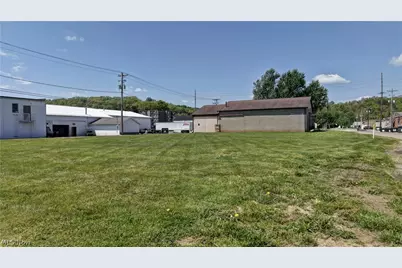 Vine Street, Coshocton, OH 43812 - Photo 4