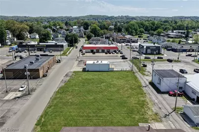 Vine Street, Coshocton, OH 43812 - Photo 1