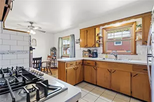 1410 W Valentine, Canton, OH 44708 - Photo 12