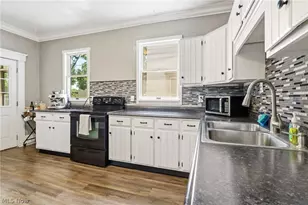 1526 Frazer Ave NW, Canton, OH 44703 - Photo 8