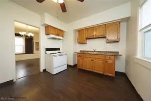 12506 Corlett Ave, Loveland, OH 44105 - Photo 4