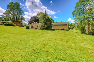 1740 Washington Boulevard, Louisville, OH 44641 - Photo 4