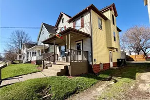909 Clarendon Ave SW, Canton, OH 44710 - Photo 4