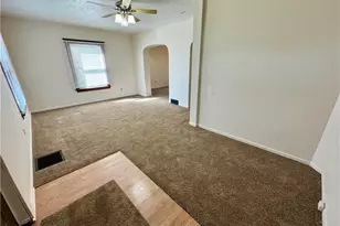 909 Clarendon Ave SW, Canton, OH 44710 - Photo 10