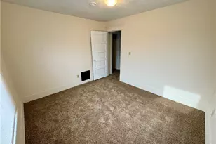 909 Clarendon Ave SW, Canton, OH 44710 - Photo 28