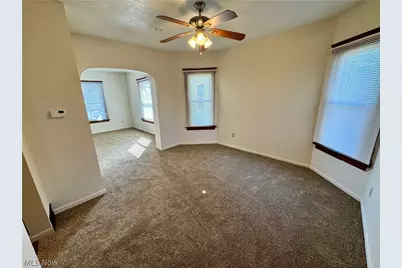 909 Clarendon Avenue SW, Canton, OH 44710 - Photo 20