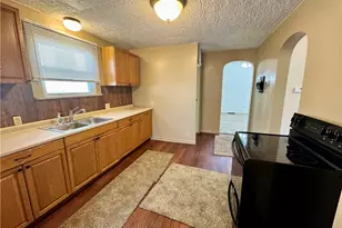 909 Clarendon Ave SW, Canton, OH 44710 - Photo 18
