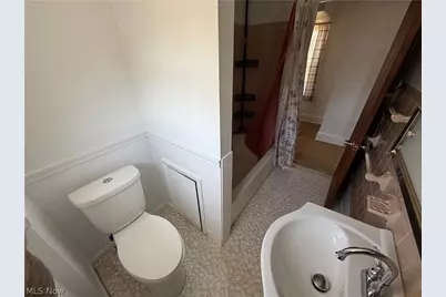1452 Humbolt Avenue, Youngstown, OH 44502 - Photo 12