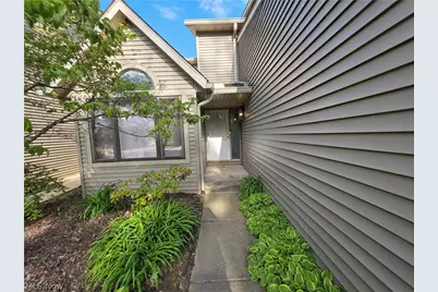 29 Lethbridge Lane, Copley, OH 44321 - Photo 2