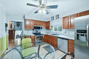 466 Wendemere Dr, Hubbard, OH 44425 - Photo 10