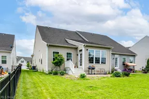 811 Robinson Dr, LaGrange, OH 44050 - Photo 22