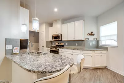 811 Robinson Drive, LaGrange, OH 44050 - Photo 6