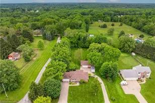 11385 William Penn Ave NE, Hartville, OH 44632 - Photo 2