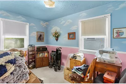 52 N Navarre Avenue, Youngstown, OH 44515 - Photo 6