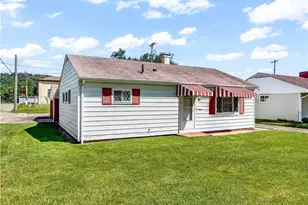 416 Martha St, Yorkville, OH 43971 - Photo 2