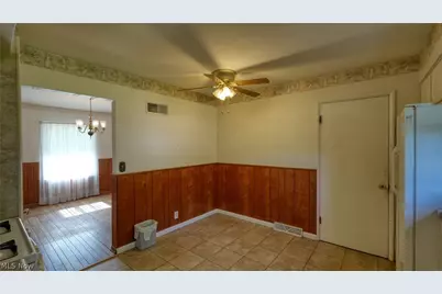 63075 Ridgewood Drive, Cambridge, OH 43725 - Photo 12