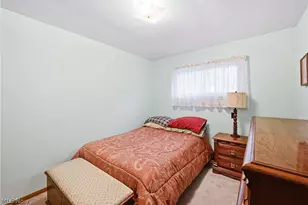 3195 Sunnybrooke Dr, Youngstown, OH 44511 - Photo 24