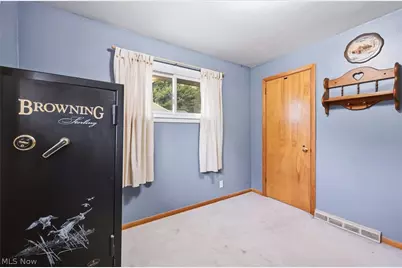 3195 Sunnybrooke Drive, Youngstown, OH 44511 - Photo 16