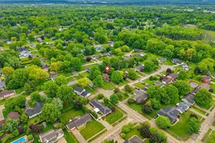 951 S Azalea Blvd, Barberton, OH 44203 - Photo 4