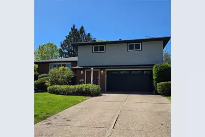 34600 W Sharondale Drive, Solon, OH 44139 - Photo 1
