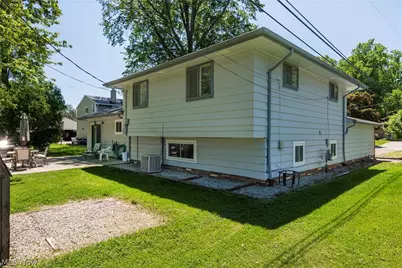 23630 Carriage Lane, North Olmsted, OH 44070 - Photo 6
