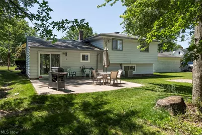 23630 Carriage Lane, North Olmsted, OH 44070 - Photo 8