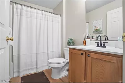 563 Colonial Drive, Painesville, OH 44077 - Photo 28