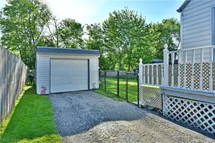 394 Meadowbrook Ave SE, Warren, OH 44483 - Photo 8