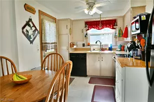 394 Meadowbrook Ave SE, Warren, OH 44483 - Photo 20