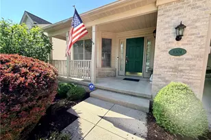 8304 Washington Ave, North Royalton, OH 44133 - Photo 2