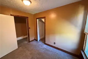 1076 Ackley St, Akron, OH 44306 - Photo 10