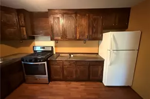 1076 Ackley St, Akron, OH 44306 - Photo 20